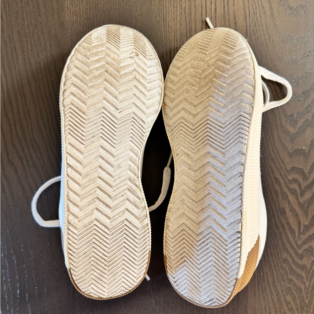 Sorel White and Tan Sneakers - Picture 5 of 7